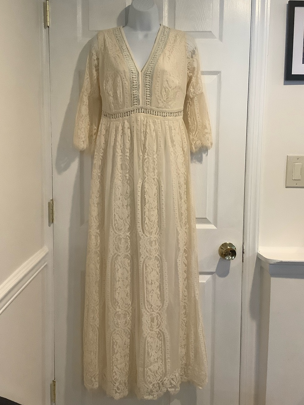 PINUP FASHION Cream Lace Sheer Lined Bohemian Etheral Hippie Fall Maxi Dress S